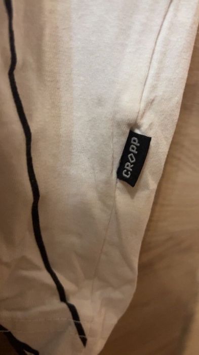 Продавам тениска на Рик и Морд носена е 1 път само!!!