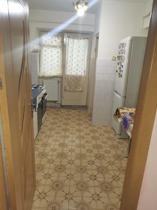 Apartament 2 camere decomandat M 18