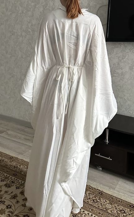 Продам платье(почти как новая)