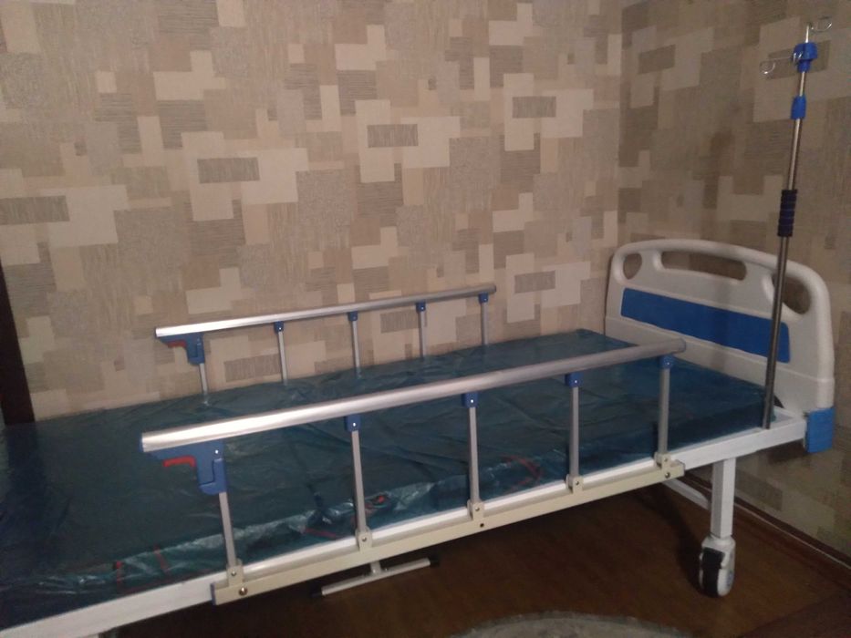 Медицинская 2-х функциональная кровать