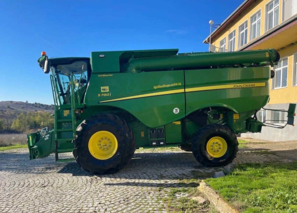 Комбайн John Deer