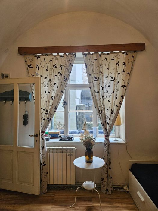 Apartament de 2 camere in centrul istoric de inchiriat