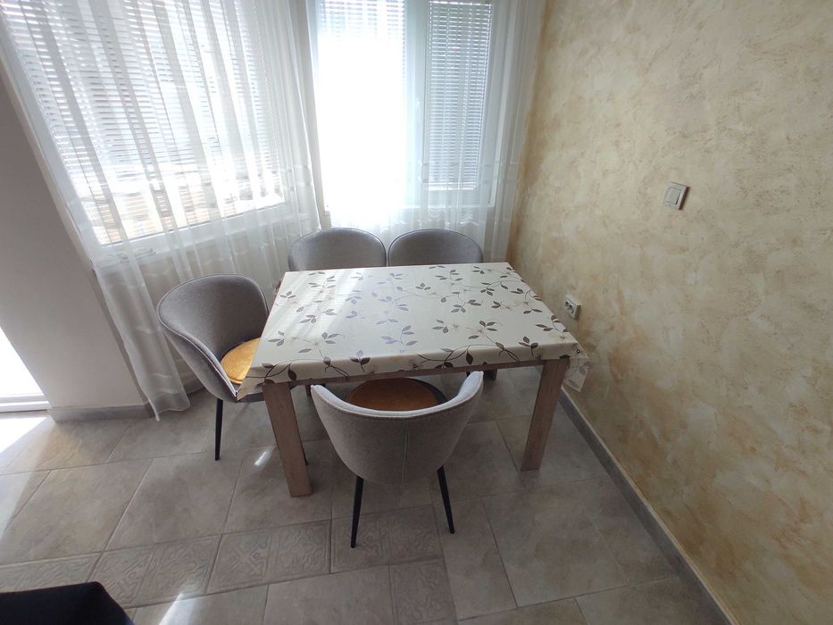 Дава се под наем Двустаен апартамент в Пловдив, Въстанически - 78 кв.м за 484.5 € - Снимка #12