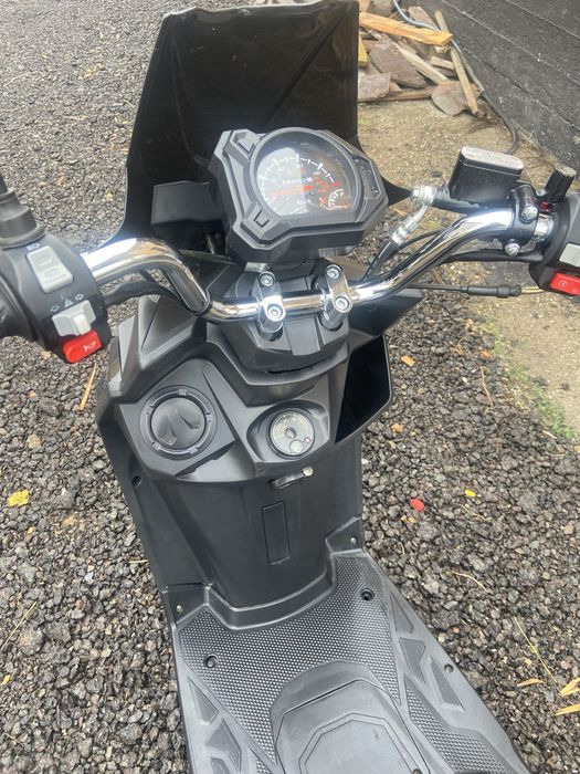 Продам мопед Samurai Самурай 150куб