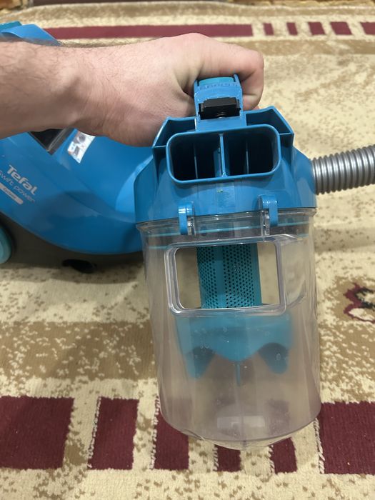 Продам пылесос Tefal.