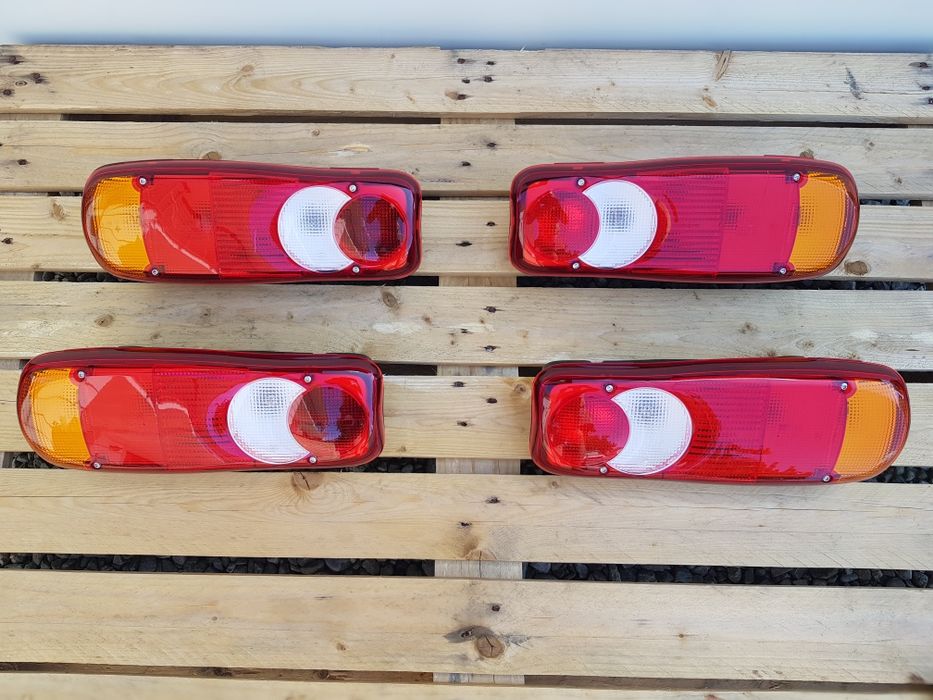 Lampa Stop Tripla spate stanga dreapta Autoutilitare Master Movano