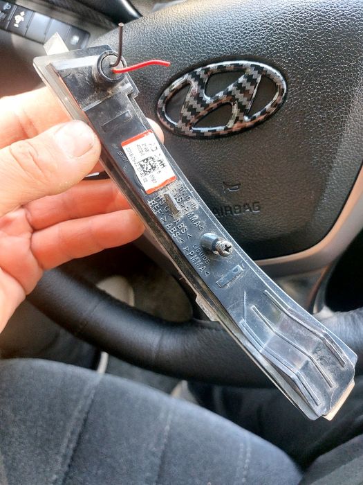 Поворотник на зеркала