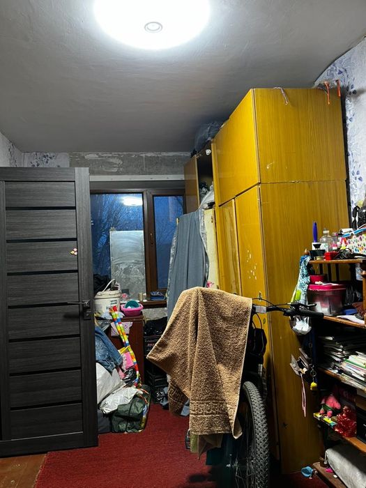 Продам 2 комнатную квартиру