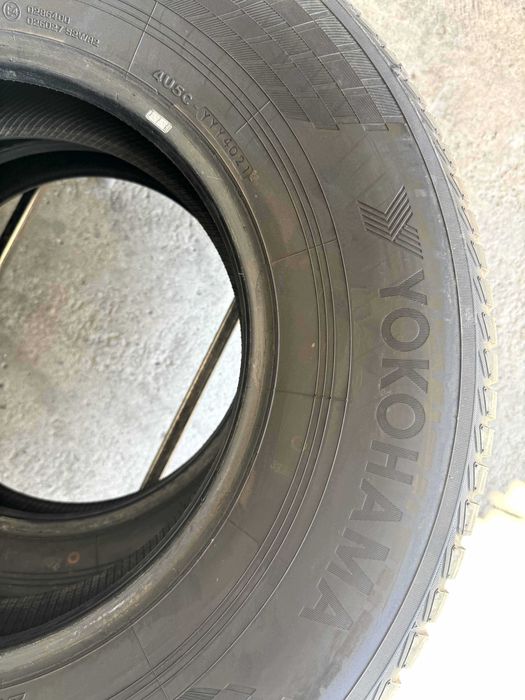 215/80 R16 • Iarna • Yokohama BluEarth Winter V905 103T | 2 buc | Pret/buc
