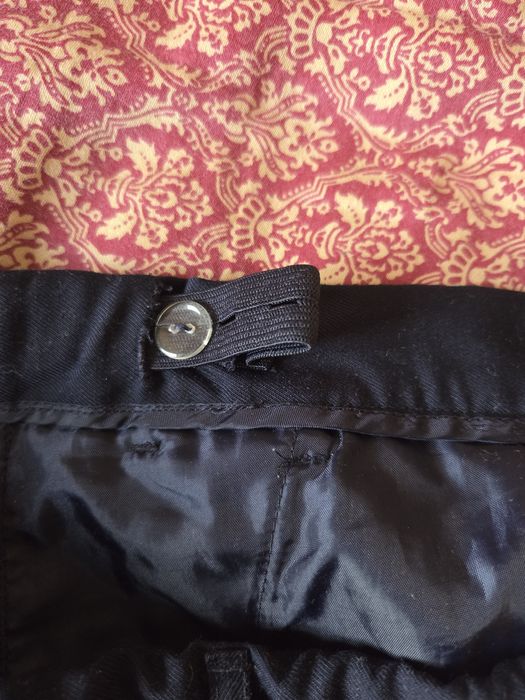 Продам школьные брюки 2 пары размер 152