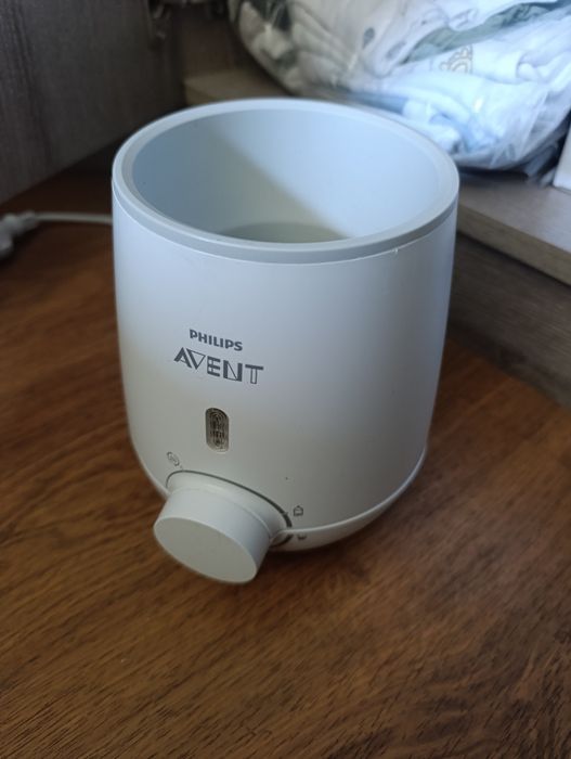 Нагревател Avent за мляко, пюрета,размразяване на кърма