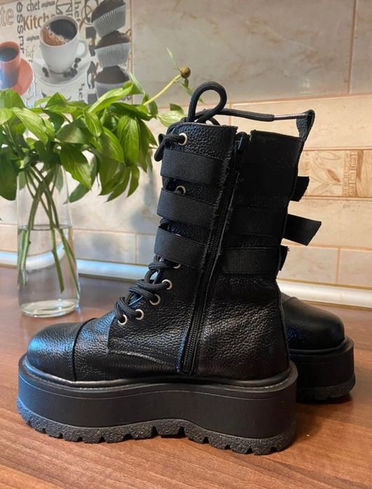 Ghete piele damă  London