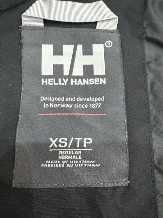 Дамско яке мембрана HELLY HANSEN . Размер XS