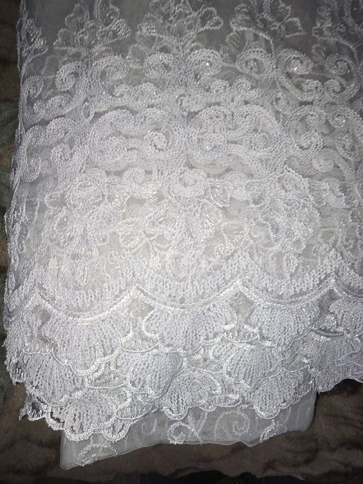 Продаю тюль.       .