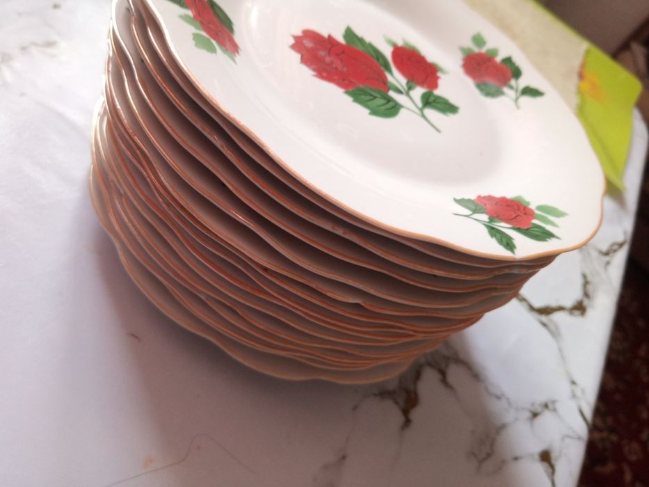 Продам тарелки 1шт.120тенге.