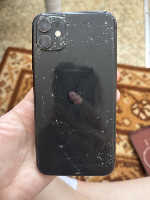 Айфон 11,80% акб