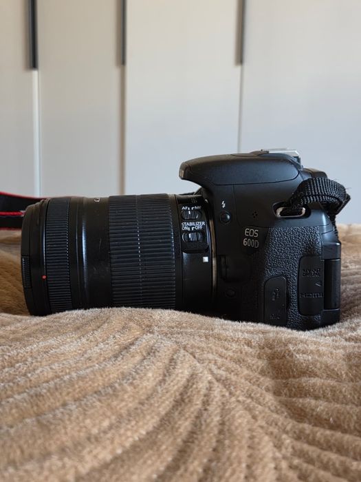 Canon EOS 600d 18–135mm