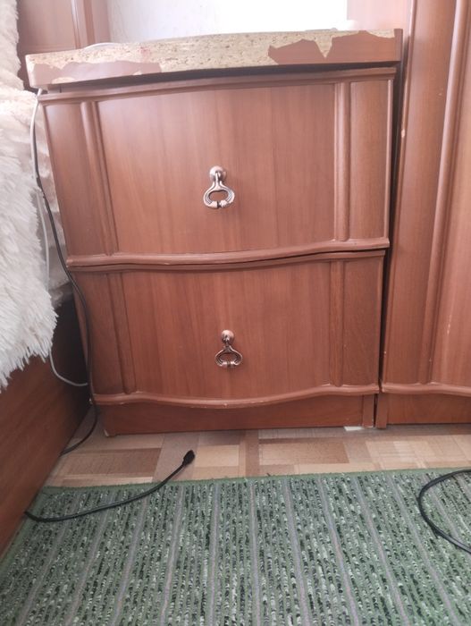 Продаётся спальный гарнитур б/у