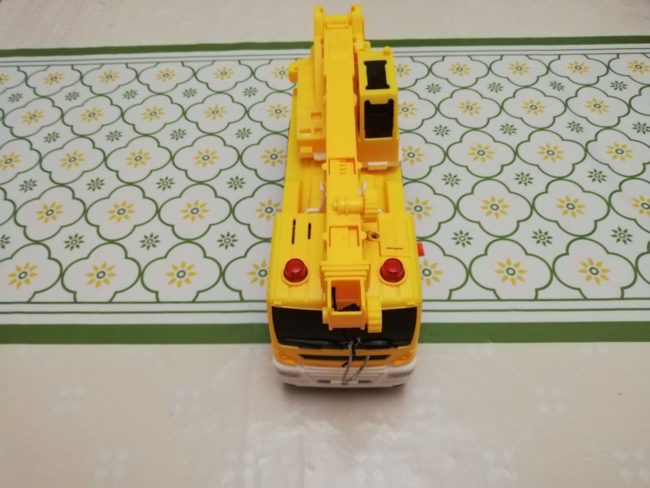 Продам Автокран игрушечные