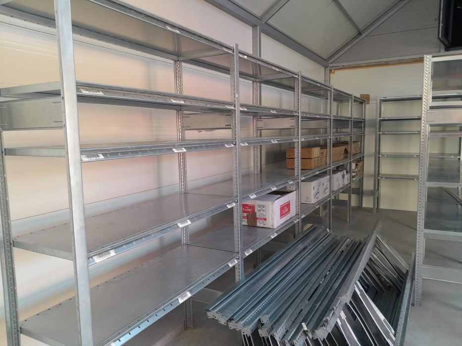 Rafturi metalice profesionale 979