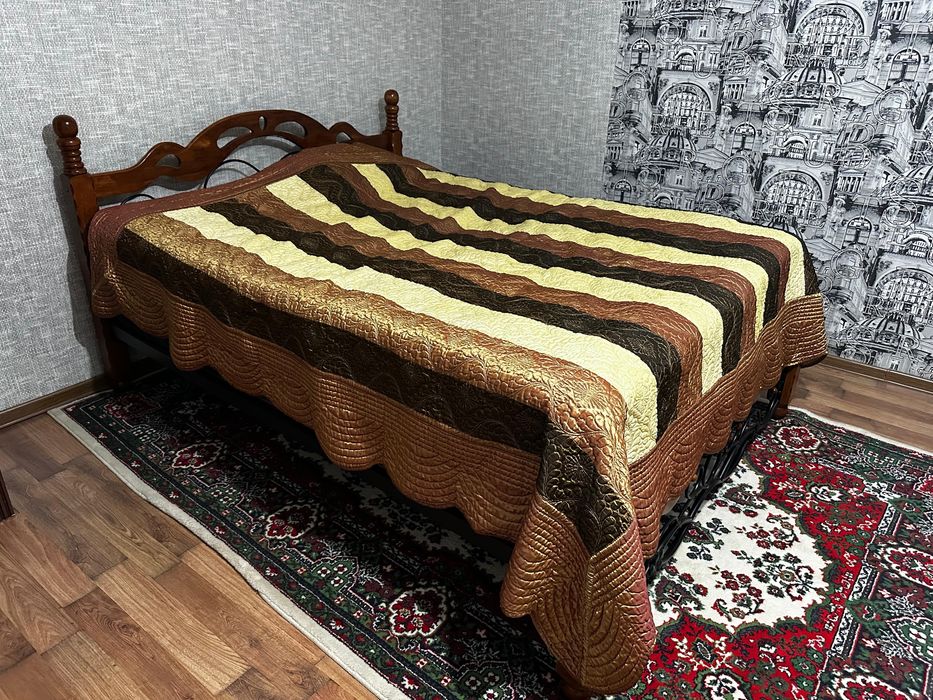 Продается кровать вместе с матрасом