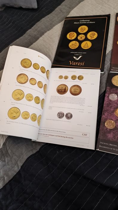 Каталози за монети и медали