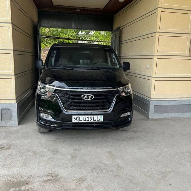 Hyundai grand starex 2020