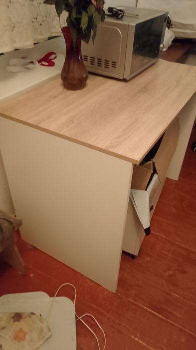 Продаю разные товары .