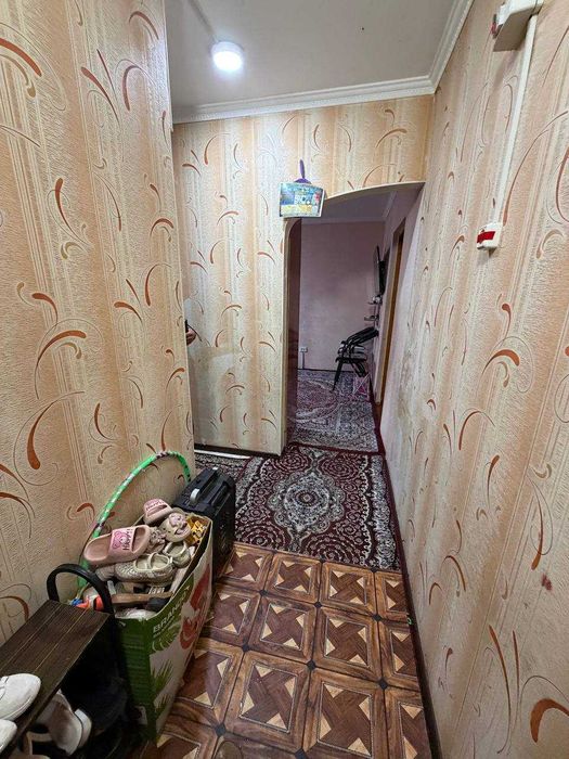Продаётся 2х комн квартира на 1 этаже Ор-р Нихол Кольцо Кафе Бахор