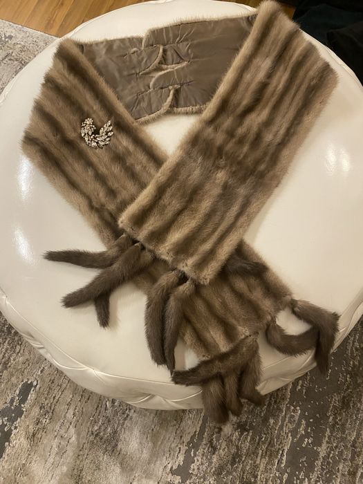 Capa vizon nurca eleganta de dimensiuni mari