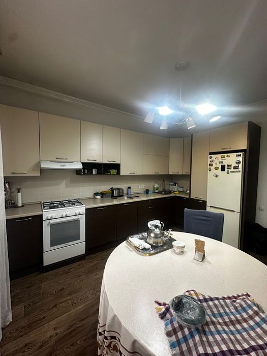 Продам кухоный гарнитур