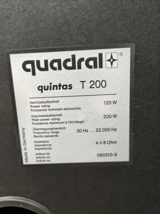 Тонколони QUADRAL Quintas T-200
