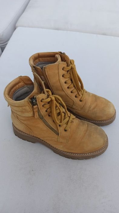 Оригинални детски маратонки и ботуши