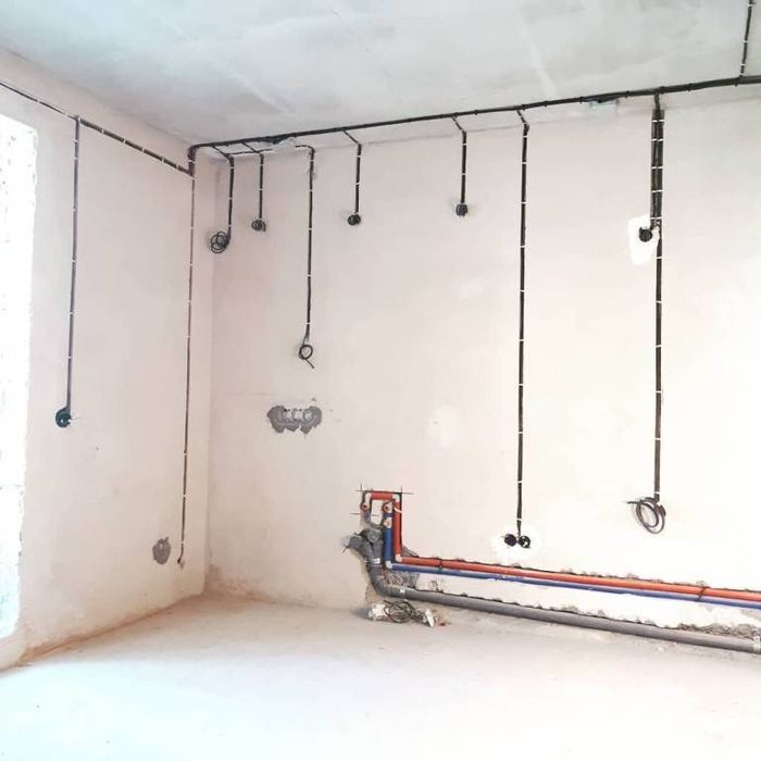 Electrician: Schimbare Instalație Electrică