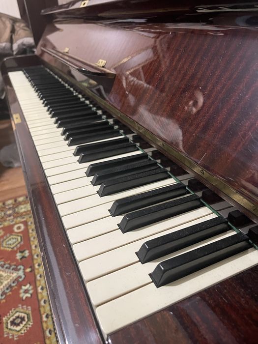 Фортепиано Geyer