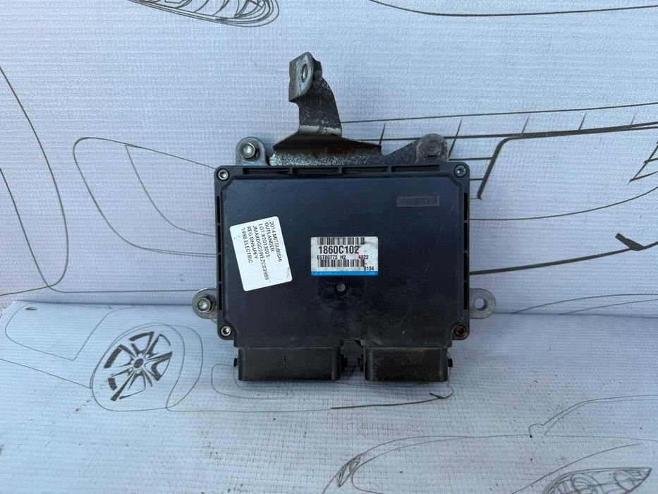 Calculator Motor ECU Mitsubishi Outlander PHEV 1860C102 / E6T80772 H2 2014 / [2013-2021] / (5B2)