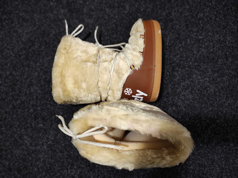 Cizmulițe cu blăniță detașabilă Grizzly