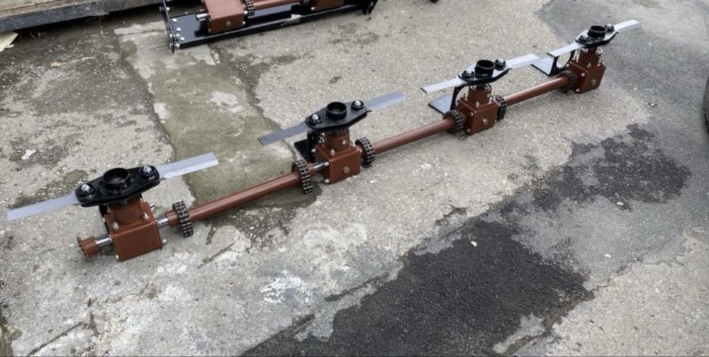 Tocator elicopter penru culegatori de porum bourgoin zmaj 222,223,224