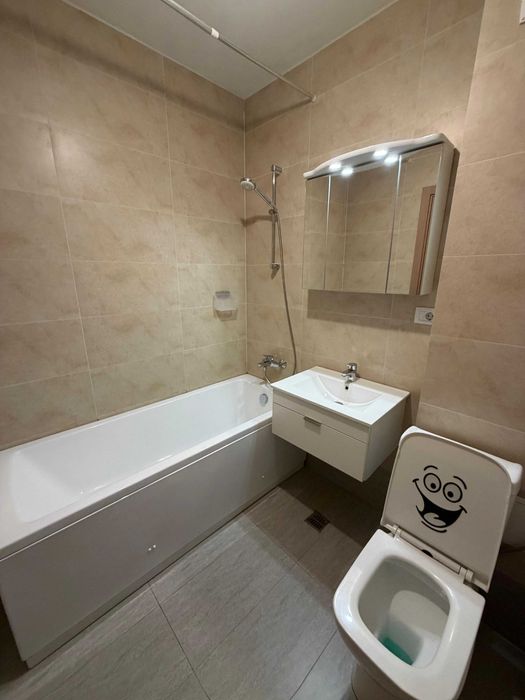 Inchiriez garsoniera decomandata in zona Titan - complex High Class Residence