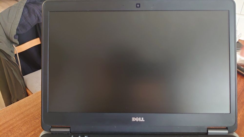 Ноутбук Dell latitude 7440