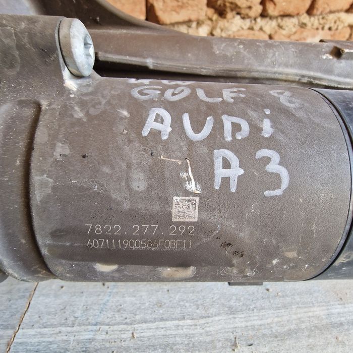 VW GOLF 8 Audi A3 рейка