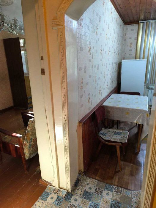 Метро М.Улугбек Чиланзар-2кв 1-комн/4/4 Обстановкой Зима Лета Автомат