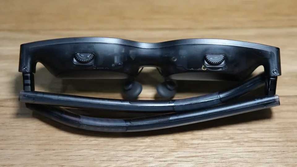 ochelari XR Viture Luma Pro ca noi