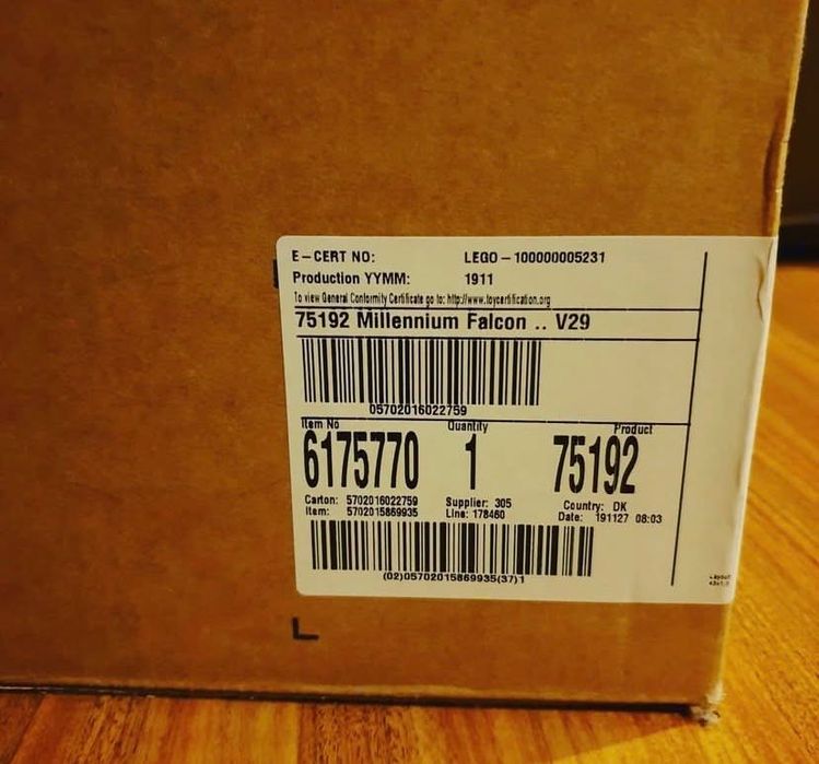 lego starwars millenium falcon 75192 new