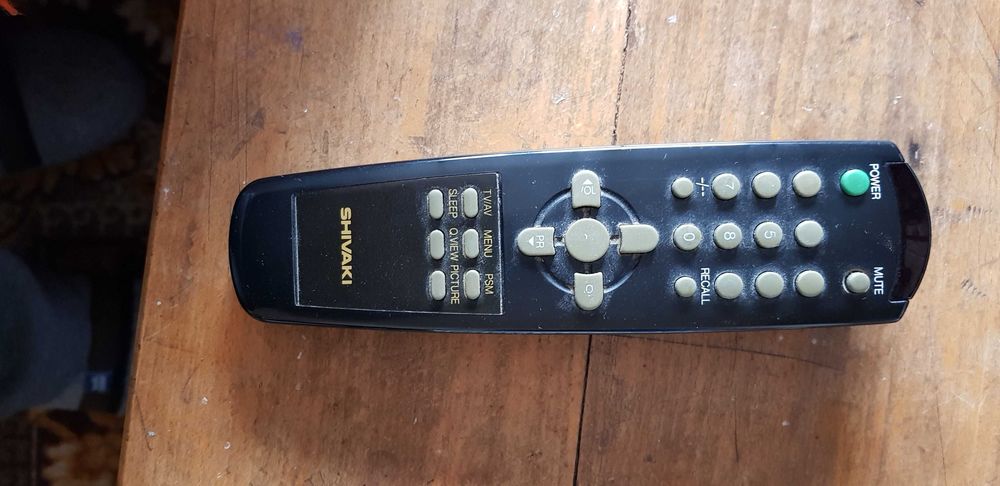 Телевизор  SHIVAKI STV-148M4