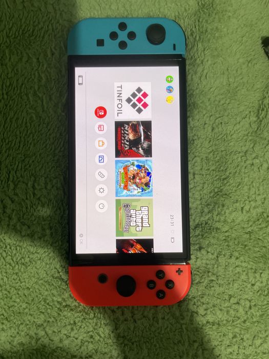 Nintendo Switch Oled прошит + 512Г6 карта памяти + игры