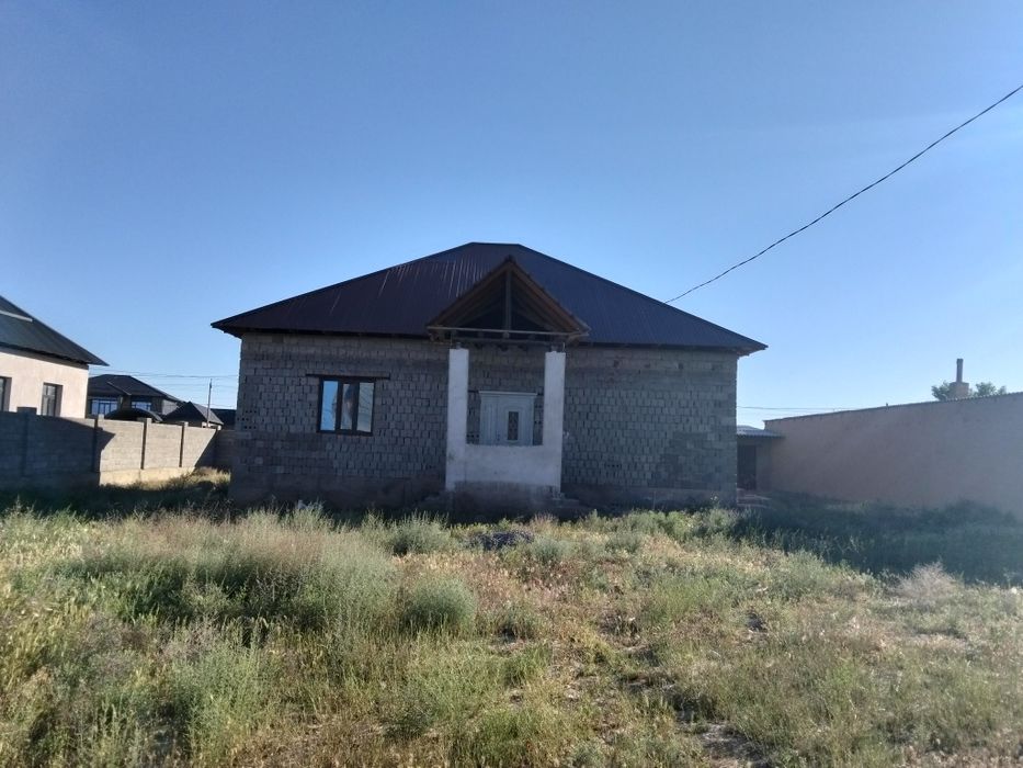 Улкен уй сатылады