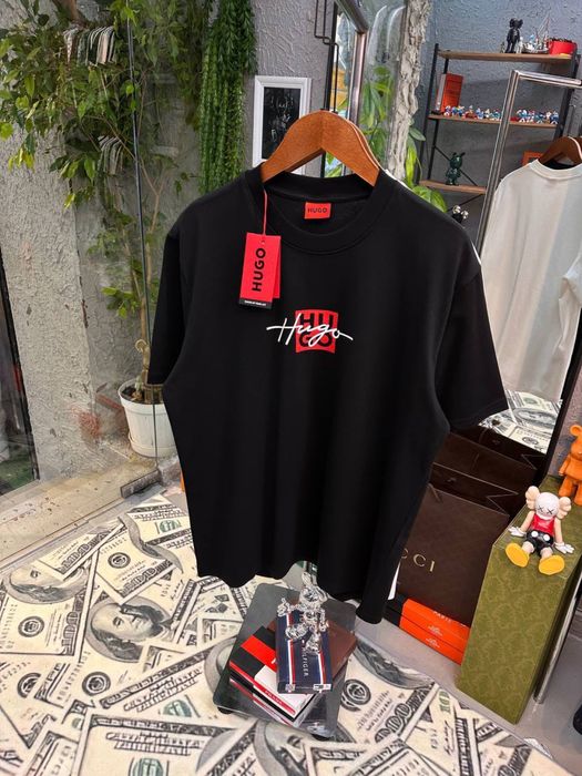 Tricou de barbati Hugo Boss marimea S L XL XXL