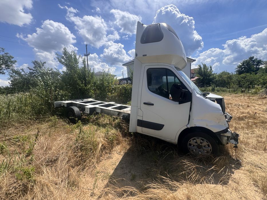 RENAULT Master 0 — imagine 4