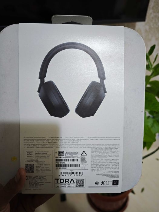 наушник Sony XM5  ползовал 1месяц (отличный состояние) полный комплект